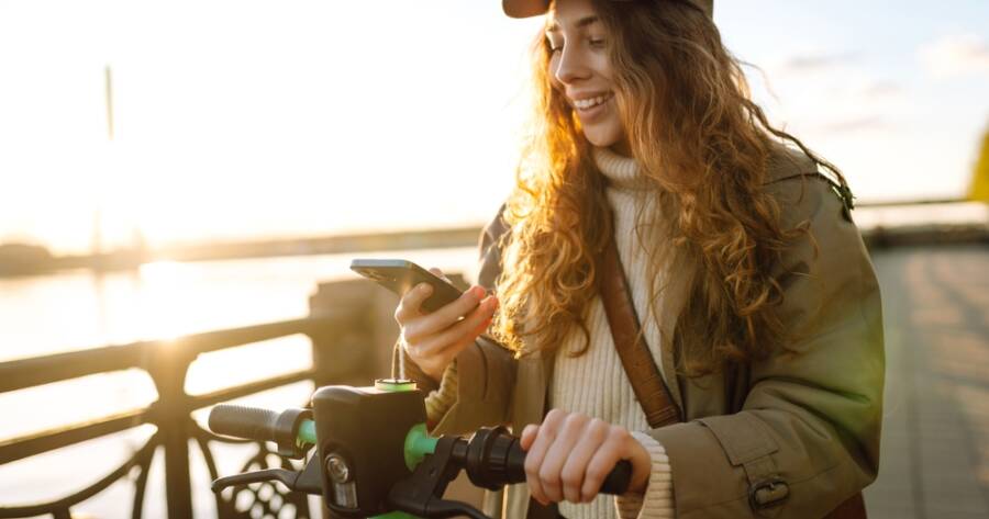 How Smart Mobility Devices Redefine Urban Transit